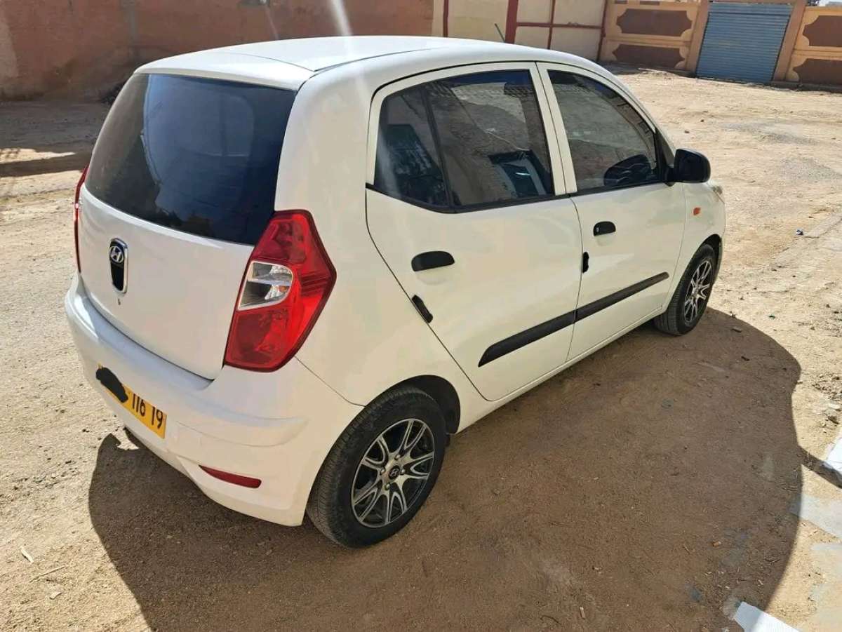 Hyundai i10 2016