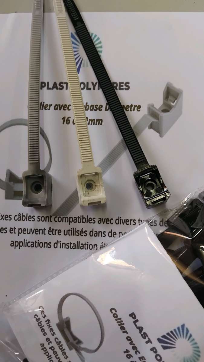 collier embasse