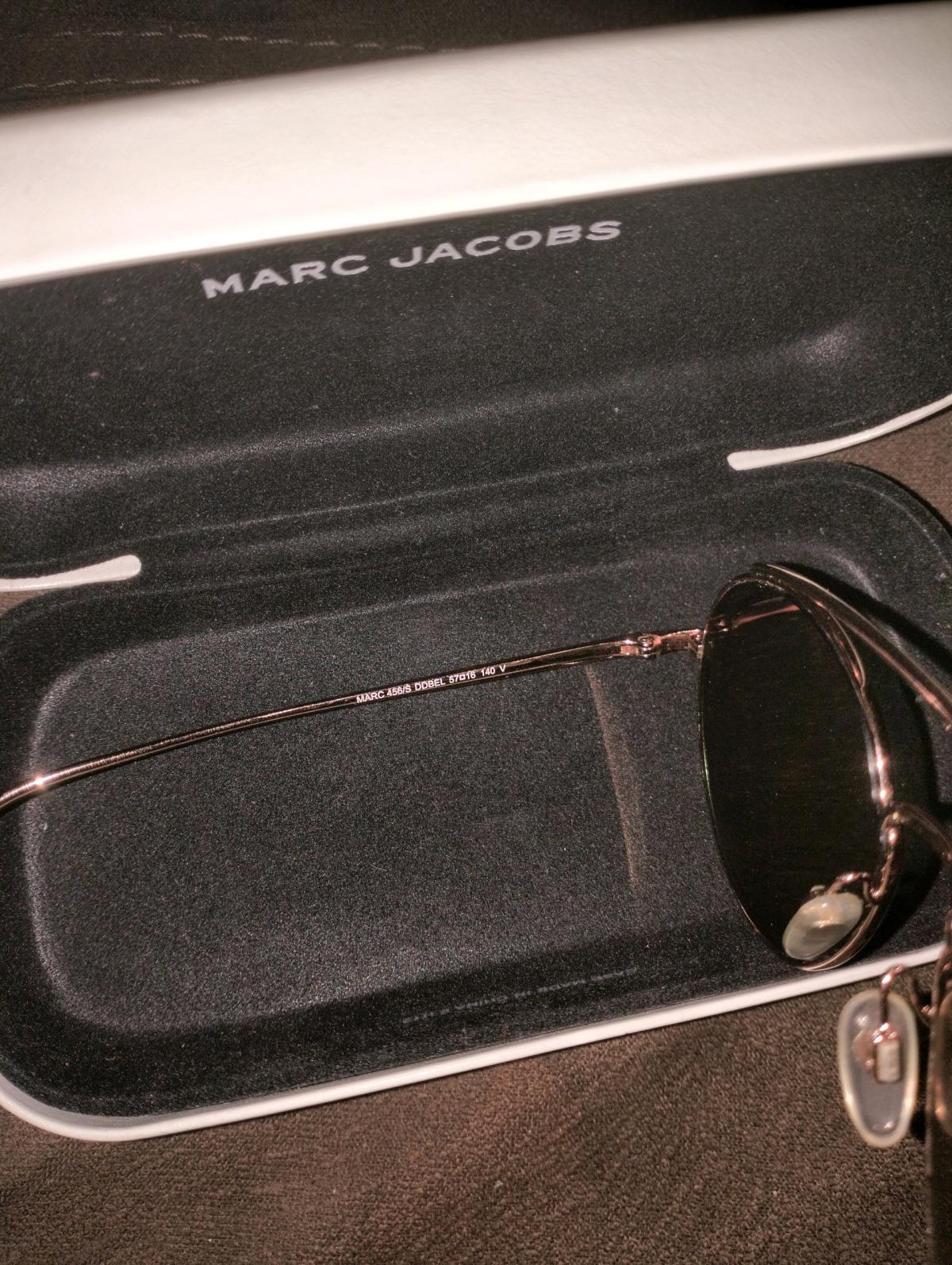 Lunettes de soleil Marc Jacobs