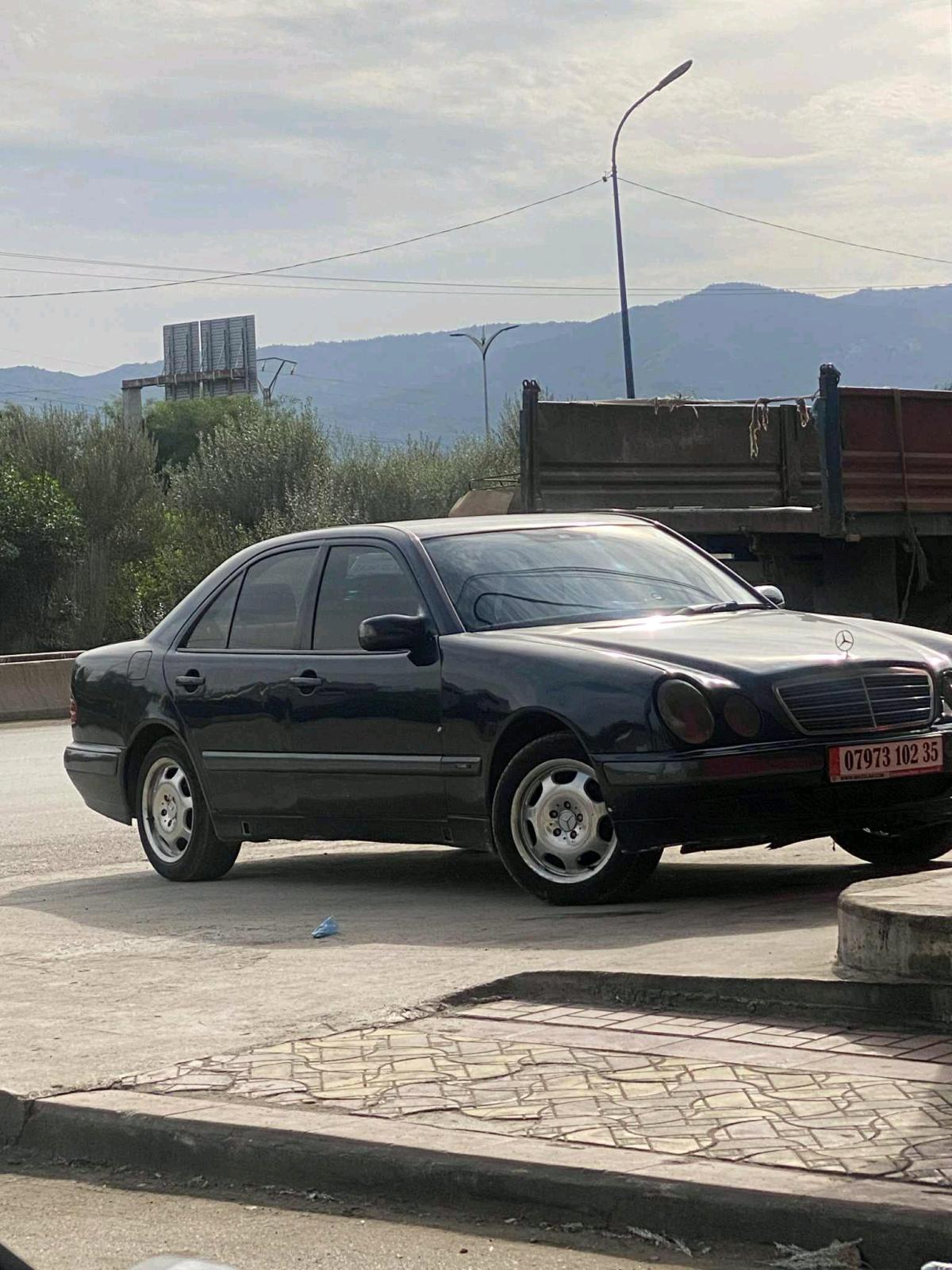 mercedes