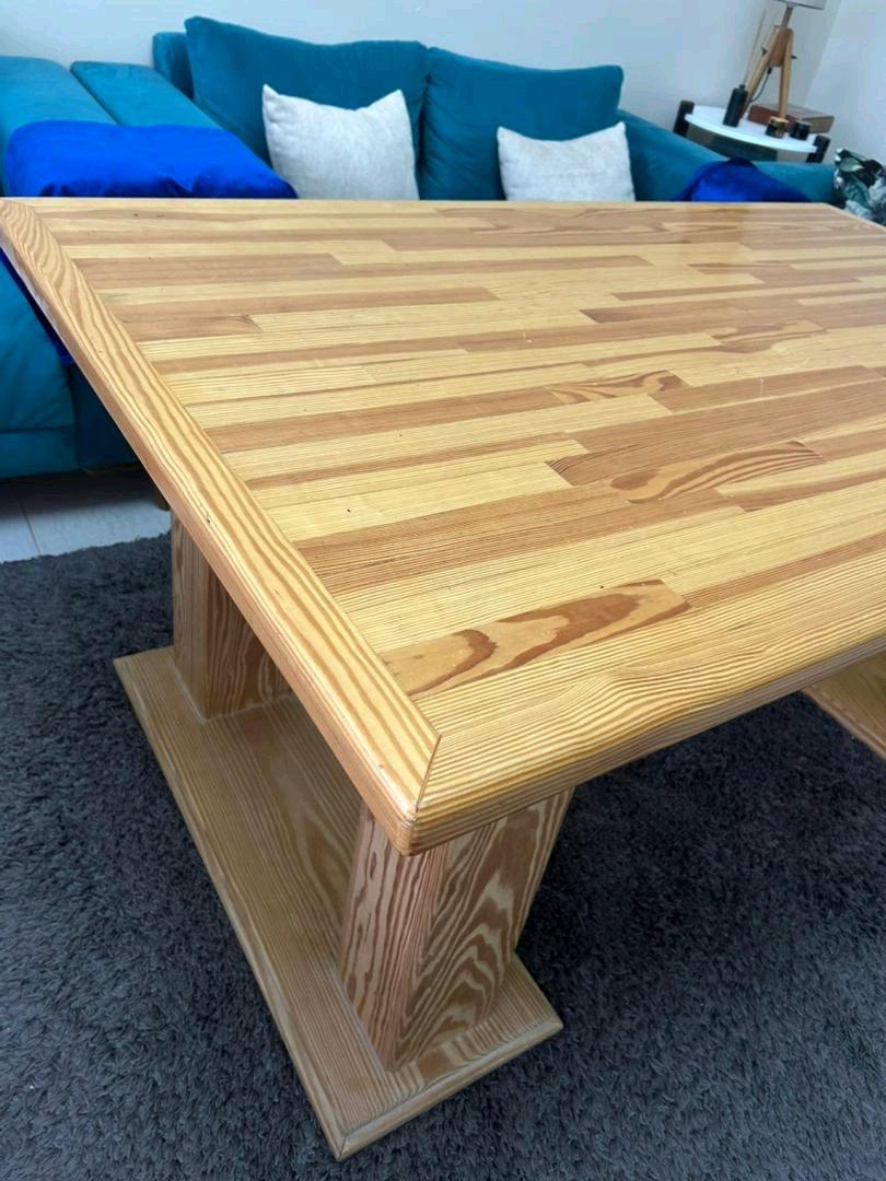 table en bois massif