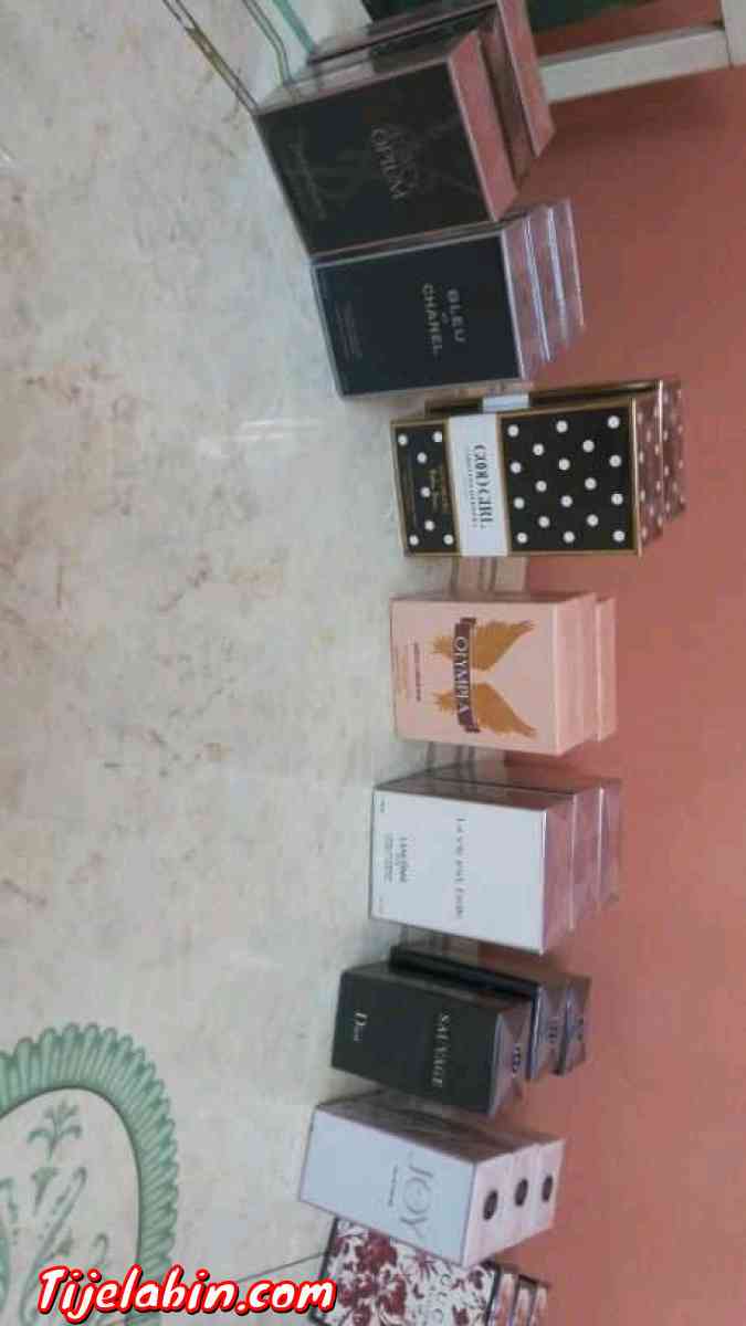 parfum copie français premier choix ? b détail w gros - Kouba, Alger - Tijelabin