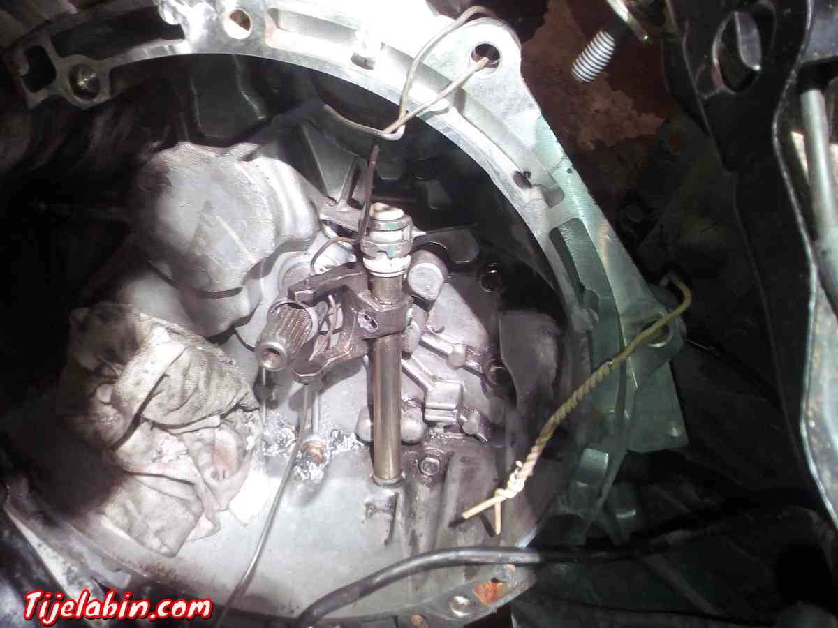 boite vitesse Cheryl cowin a21