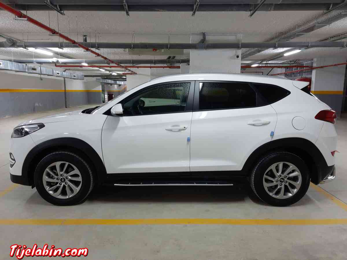 Hyundai Tucson 2017 - Es Senia, Oran