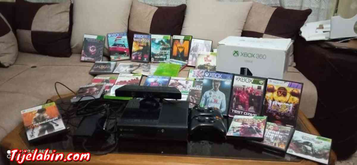XBOX 360 super slim - Tlemcen, Tlemcen - Tijelabin