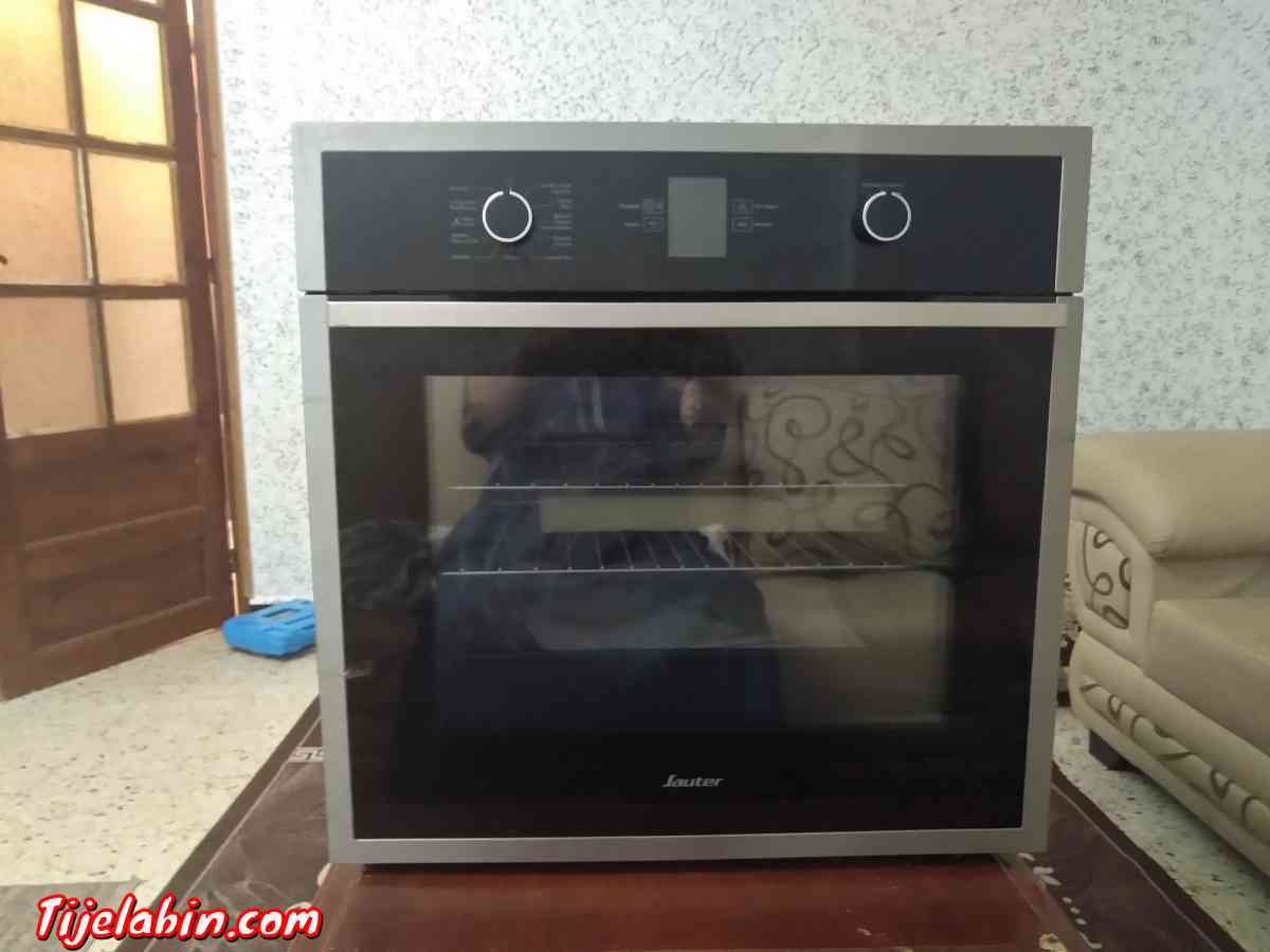 four encastrable pyrolyse électrique - Ain Benian, Alger