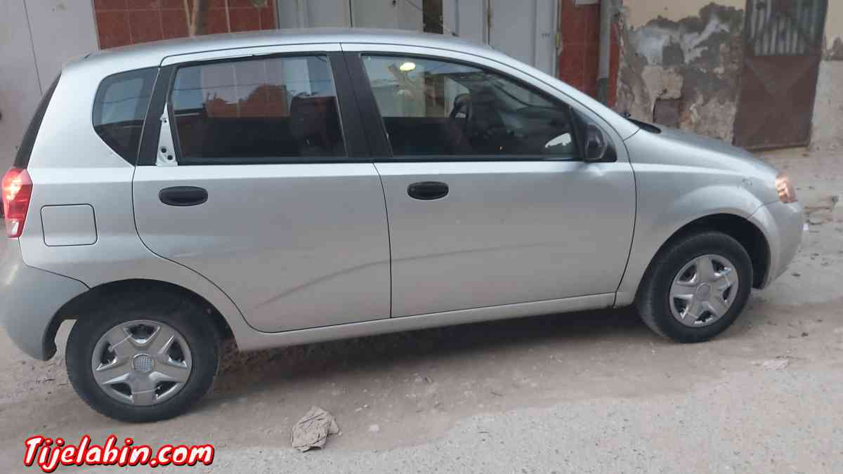 فيها لال موتور ما ينقص ما يحمى عطاو 93 و طالب 98 نقبل نبدل - Ain Rahma, Relizane - Tijelabin