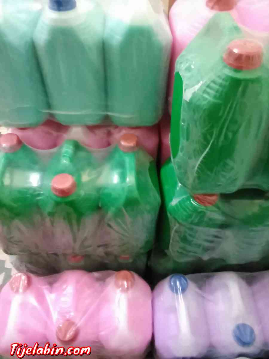 produits détergents - Adekar, Béjaïa - Tijelabin