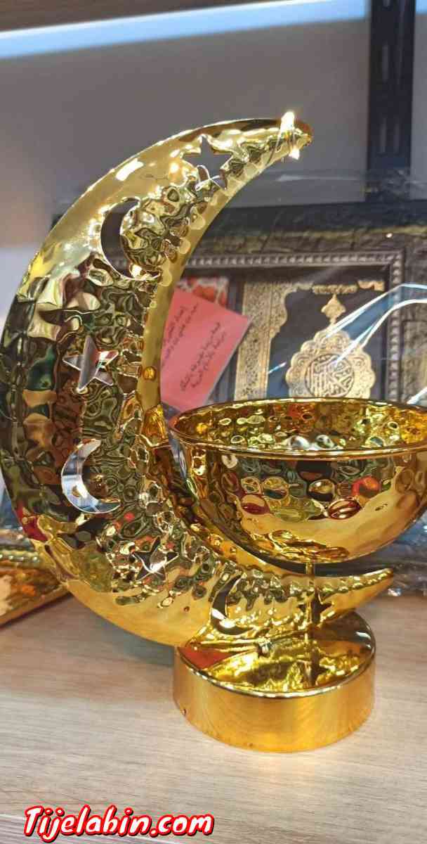 Porte noix lumineux - Ouled Fayet, Alger