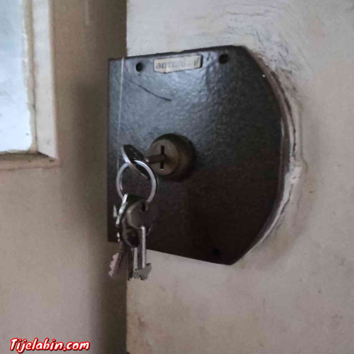 vends porte blindée للبيع باب حديد بلاندي - Kouba, Alger - Tijelabin