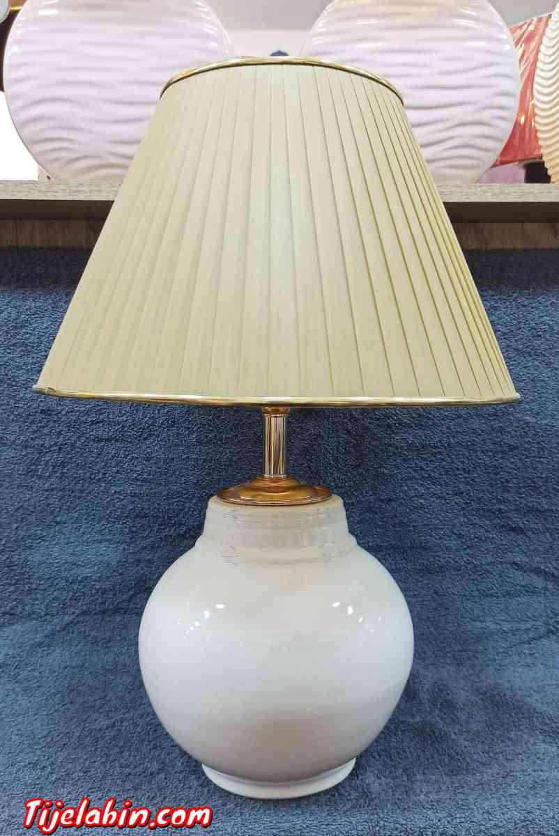 lampe de chevet - Ouled Fayet, Alger