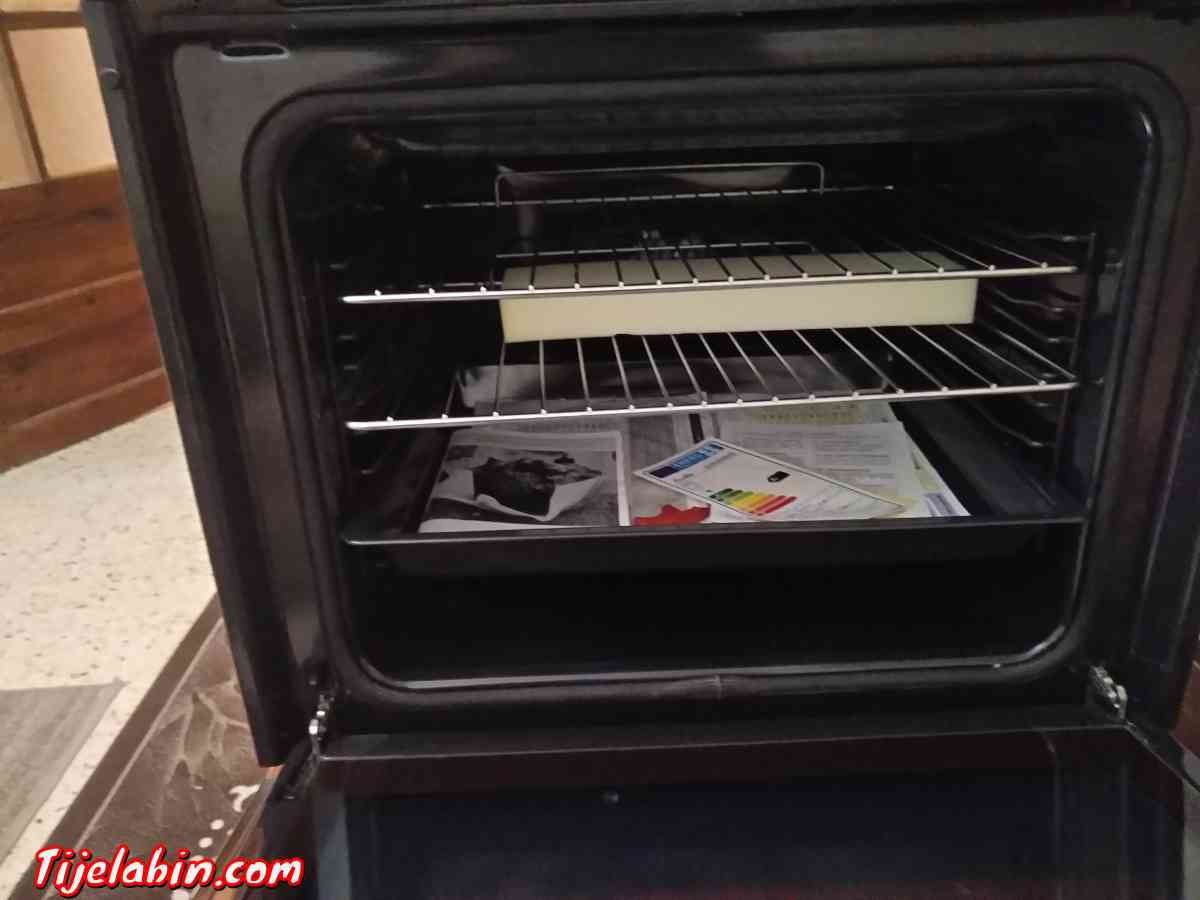 four encastrable pyrolyse électrique - Ain Benian, Alger - Tijelabin