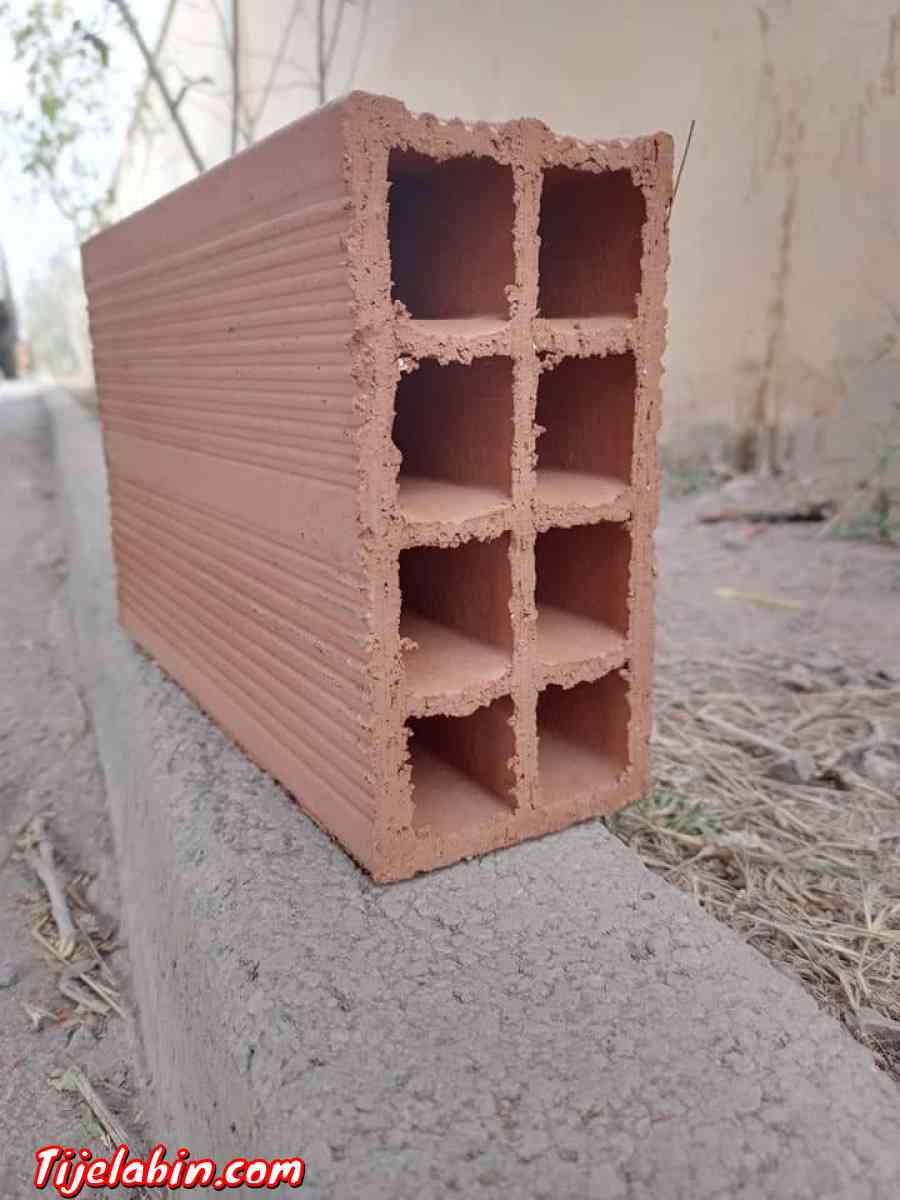 brique 8trous et 12trous - Bordj Bou Arreridj, Bordj Bou Arreridj - Tijelabin