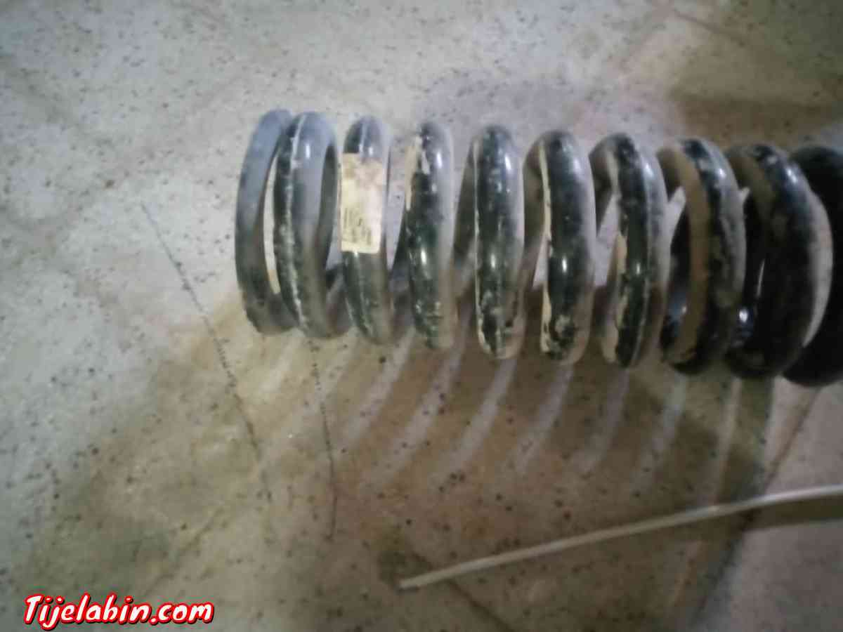 pieces concasseur c125 metso neuf original 0556644830 - Khemis El Khechna, Boumerdes