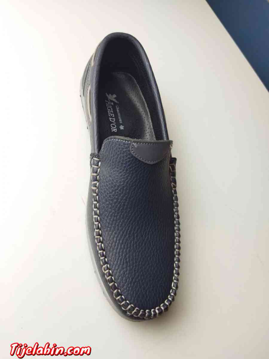 حذاء  من الجلد المميز - Ain Djasser, Batna - Tijelabin