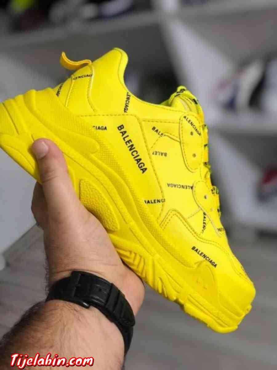 حذاء رجالي - Ain Djasser, Batna - Tijelabin