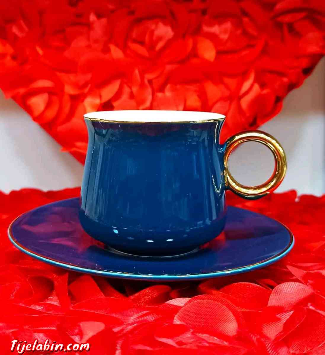 services a café 12 pièces - Ouled Fayet, Alger - Tijelabin