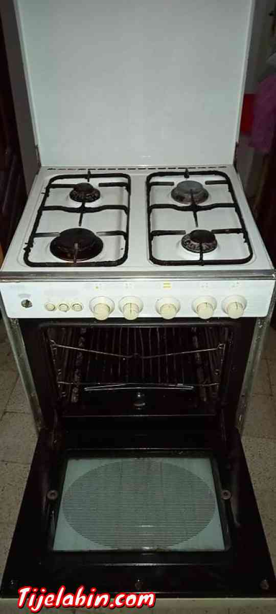 cusinére - Ben Aknoun, Alger