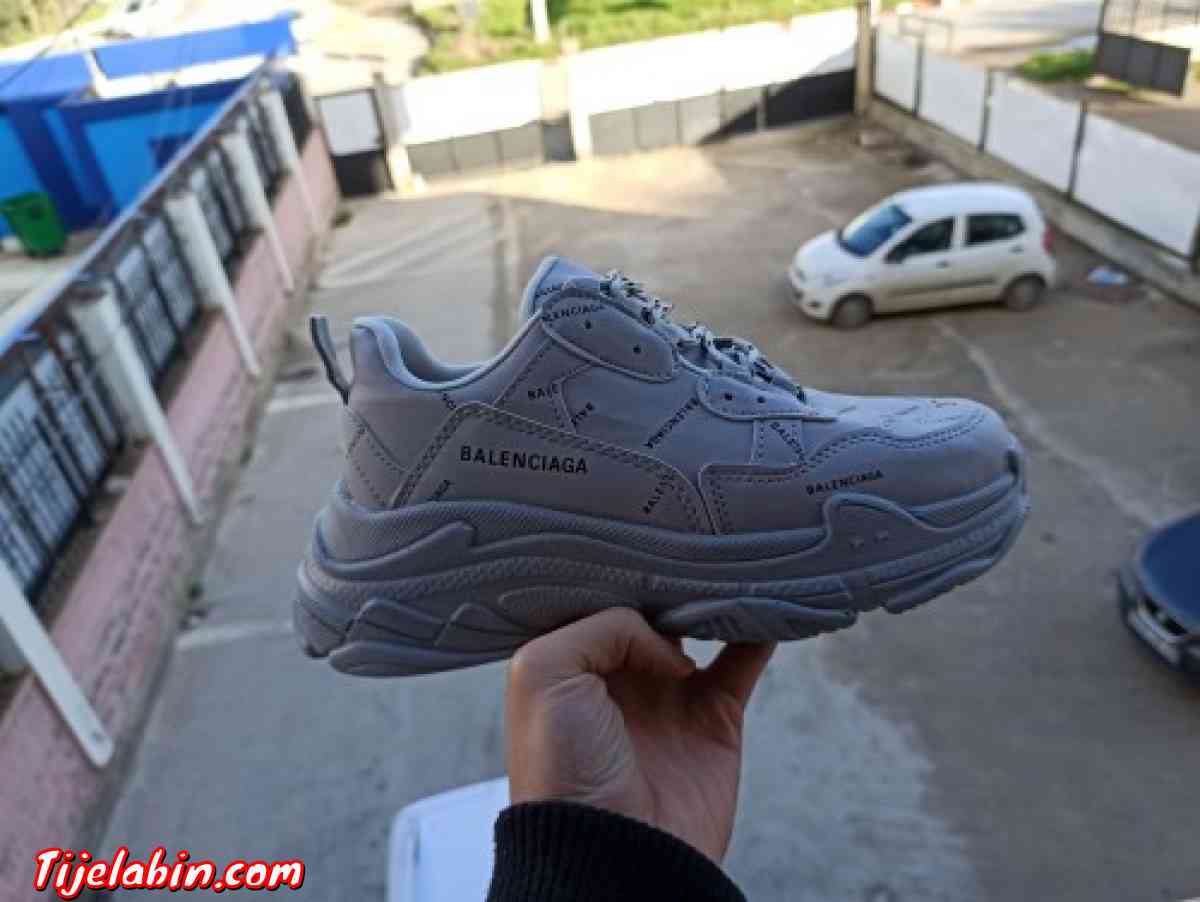 حذاء رجالي - Ain Djasser, Batna - Tijelabin