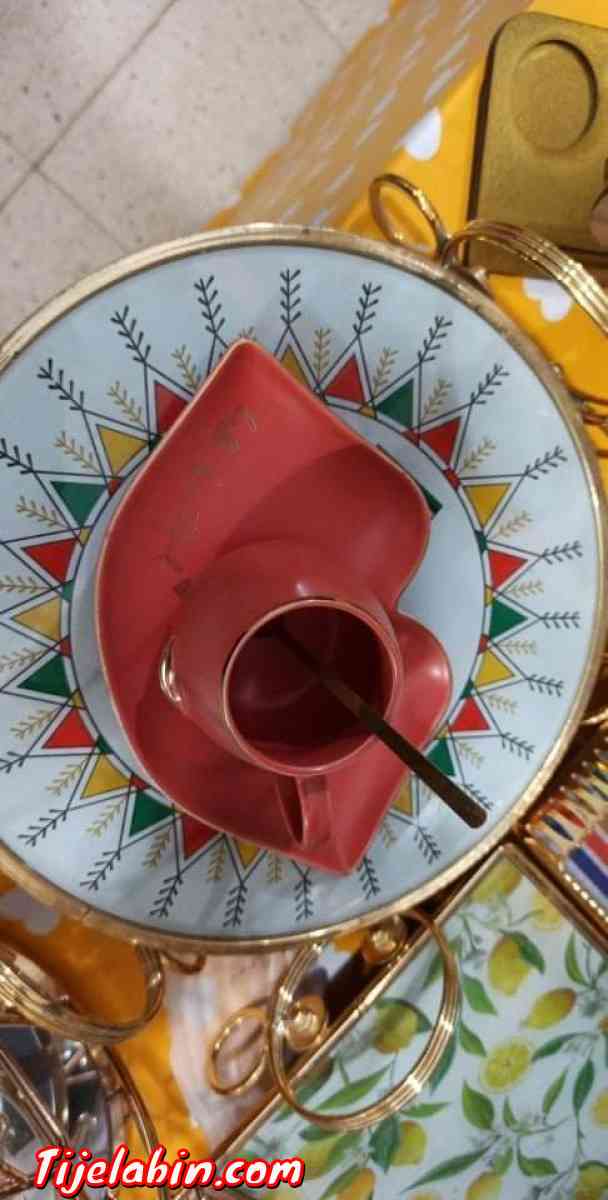 Ses tasses coûte - Ouled Fayet, Alger - Tijelabin