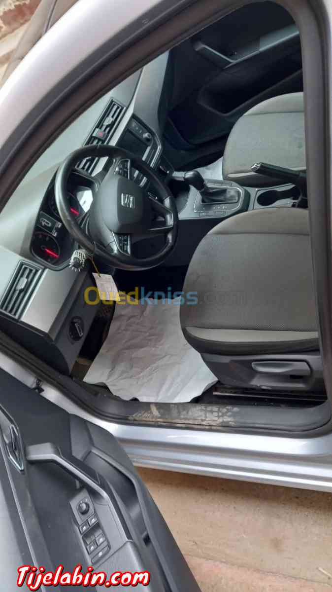 سيارة ايبز - Abdelmalek Ramdane, Mostaganem - Tijelabin