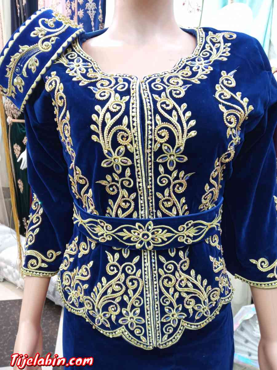 كراكو حر خدمة يد - Adekar, Béjaïa - Tijelabin