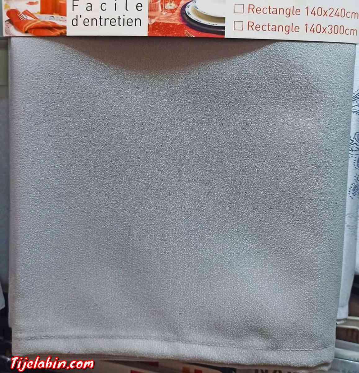 des nappes antitaches - Ouled Fayet, Alger - Tijelabin