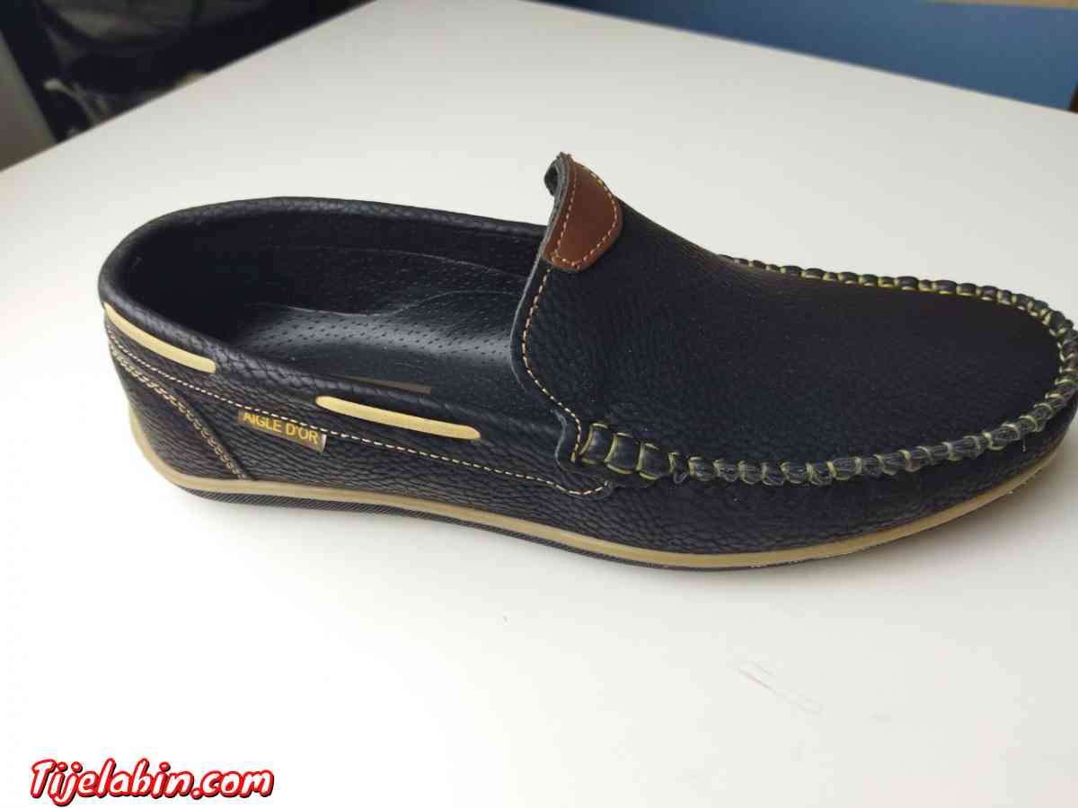 حذاء  من الجلد المميز - Ain Djasser, Batna - Tijelabin