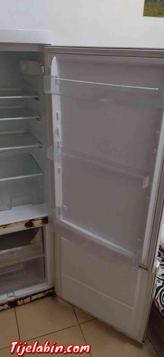 Frégidaire arthur martin très bon état 07/10 - Les Eucalyptus, Alger - Tijelabin