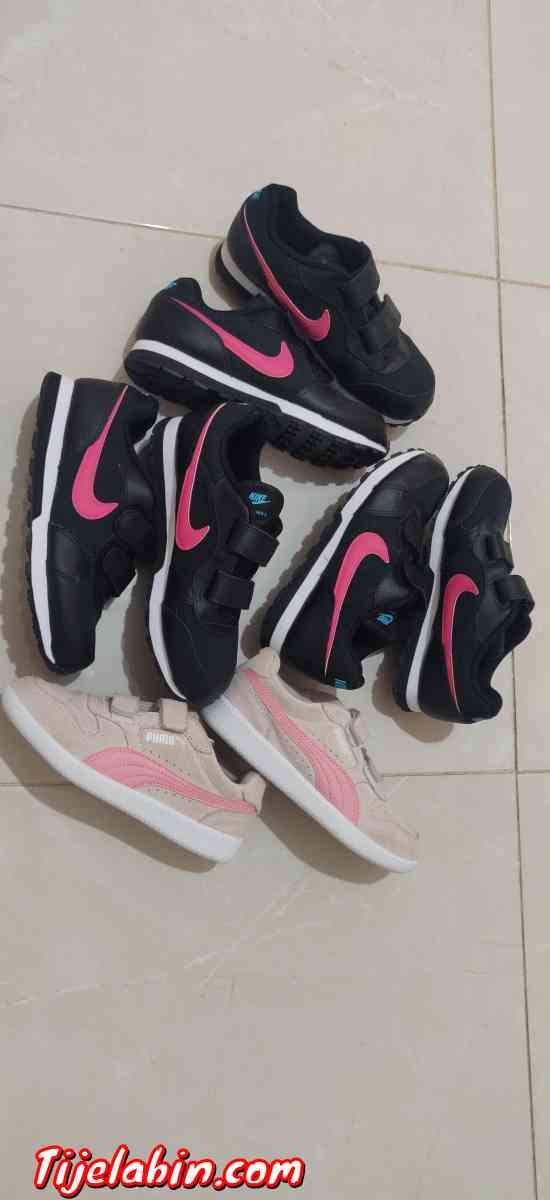 Nike md runner 2 venue de France neuf 31/32/33/35