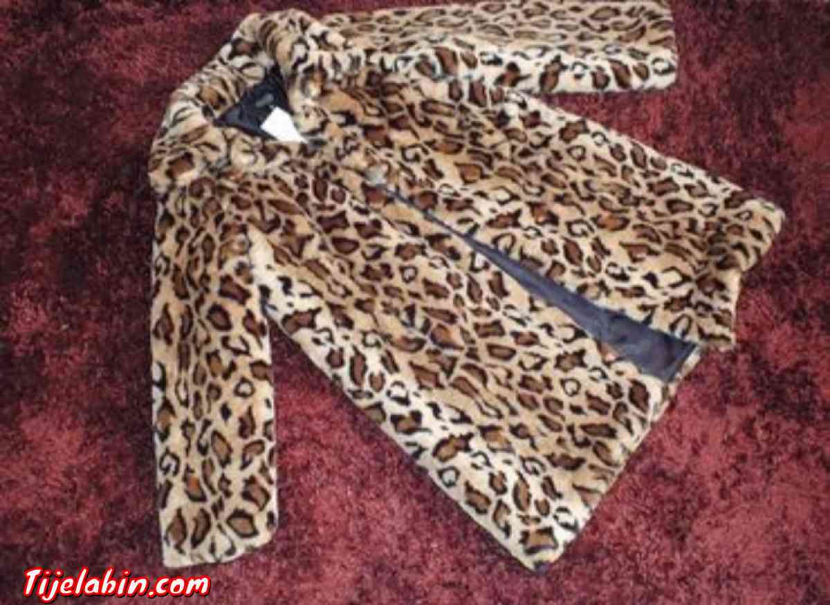 manteau - Alger Centre, Alger - Tijelabin