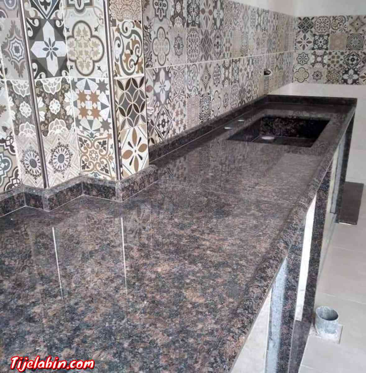 travaux maçonnerie de sol faience - Kouba, Alger - Tijelabin