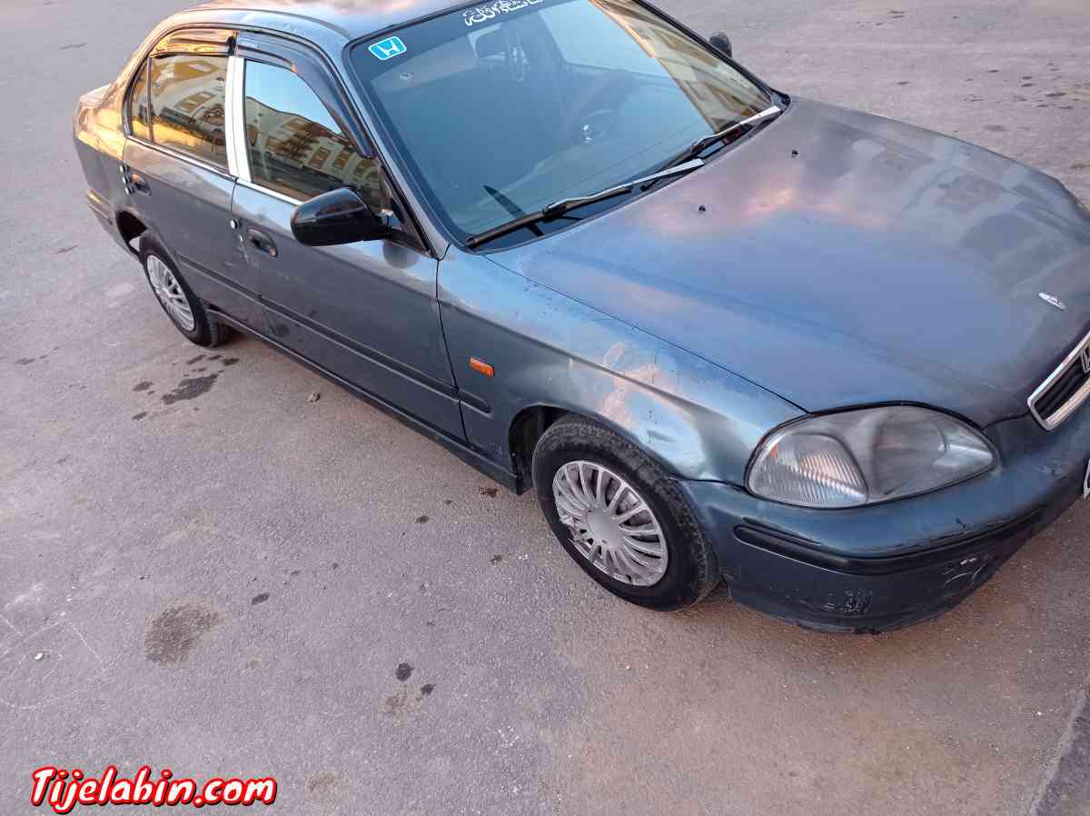 Honda civic 98 - Didouche Mourad, Constantine - Tijelabin