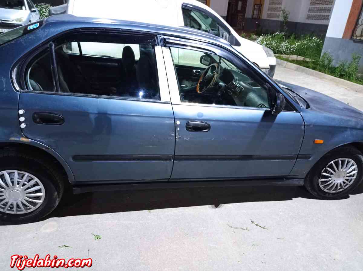 Honda civic 98 - Didouche Mourad, Constantine - Tijelabin