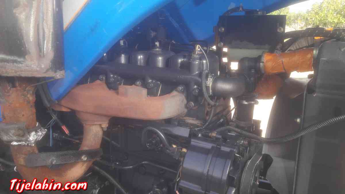 tracteur agricole - Yakouren, Tizi Ouzou - Tijelabin