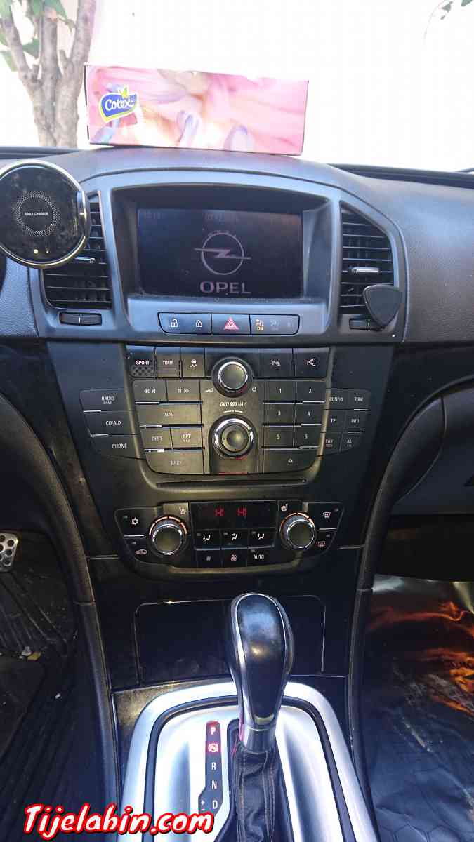 opel insignia opc 2012_ boîte automatique