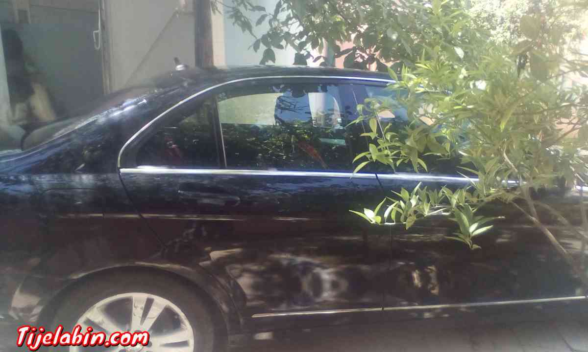 Mercedes C220 - Dar El Beida, Alger - Tijelabin