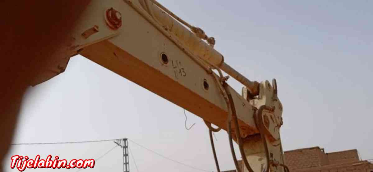 بوكلا ويكا يخصها العجلات و صيانة خفيفة السعر حسب المفاهة - In Salah, Tamanrasset - Tijelabin