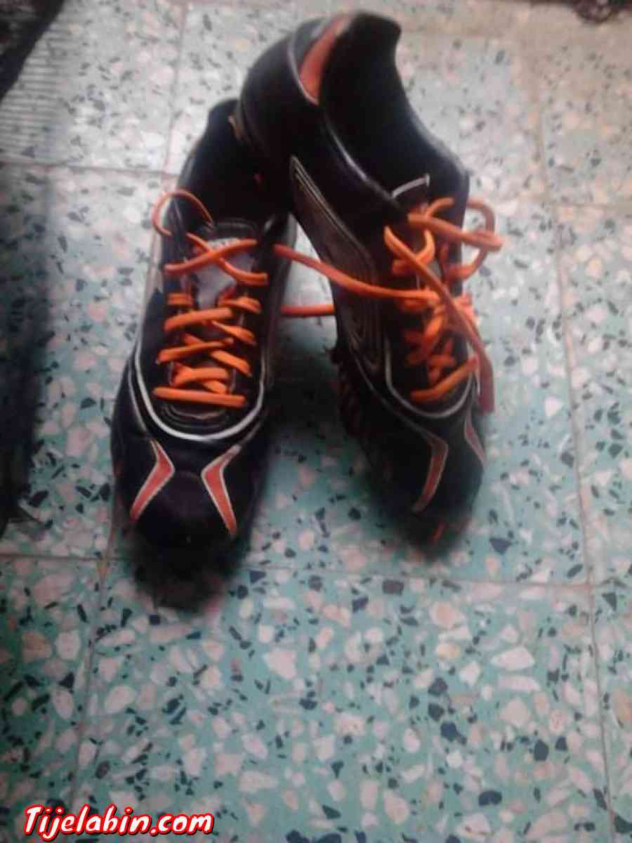 soulier - Ain Bouziane, Skikda - Tijelabin