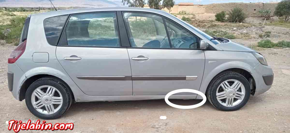 سيارة - Mtarfa, M'Sila - Tijelabin