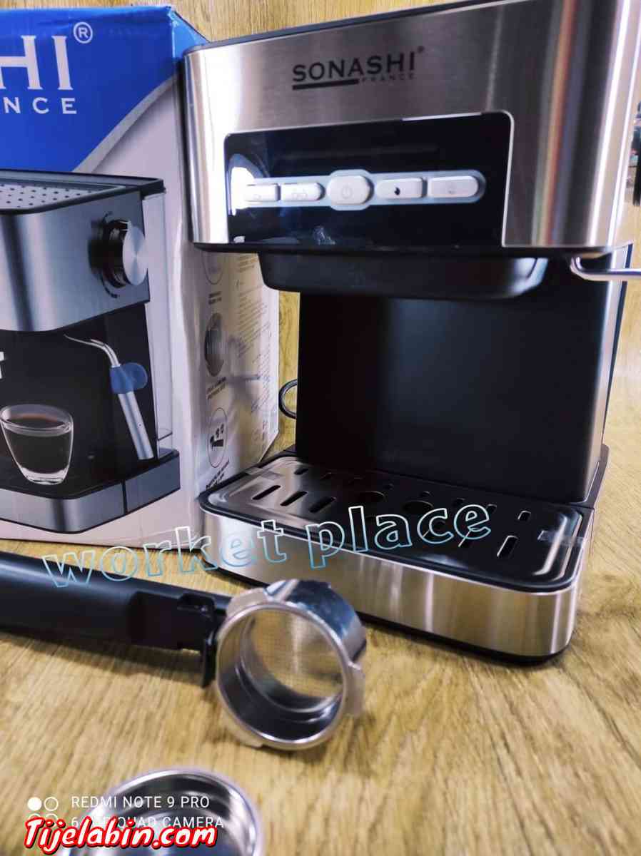 آلة صنع قهوة الإسبريسو الكل في واحد 850 واط 15 بار سعة 1.6