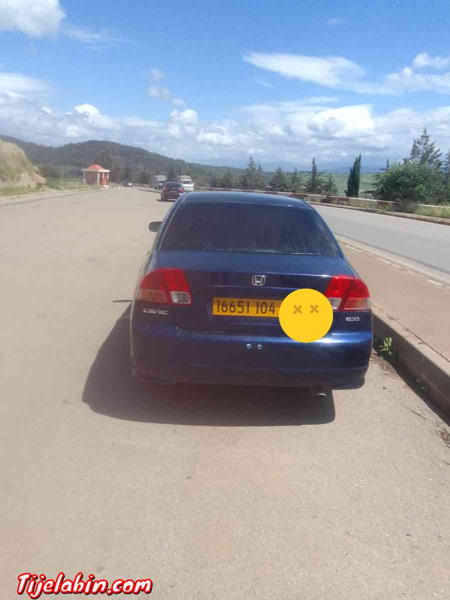 Honda civic - Menaceur, Tipaza - Tijelabin