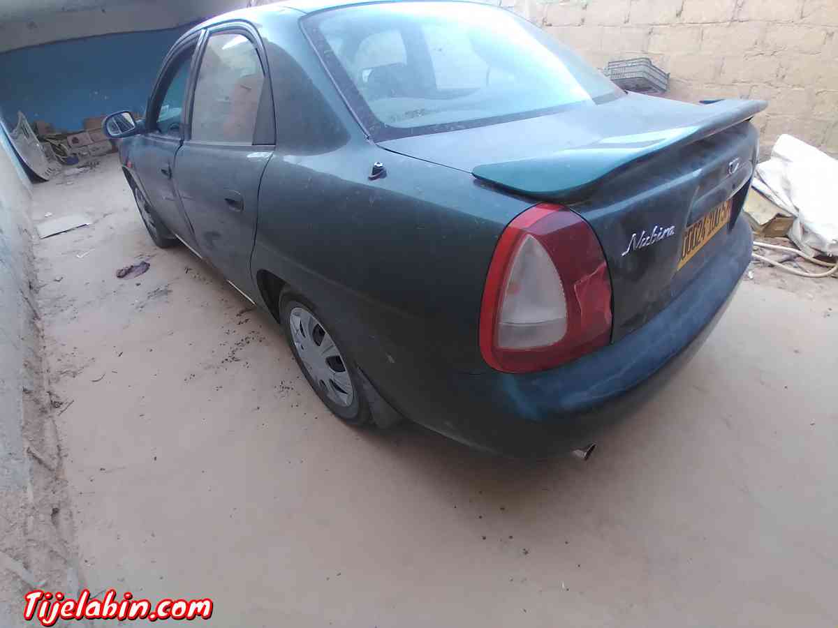 سيارة - Bayadha, El Oued