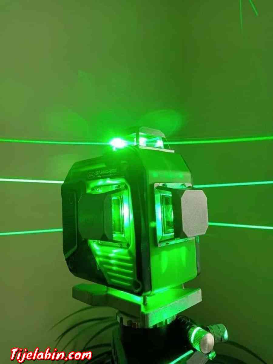 Niveau lazer Sarnormax 3D 12 lignes + Auto-nivellement + D - Oran, Oran