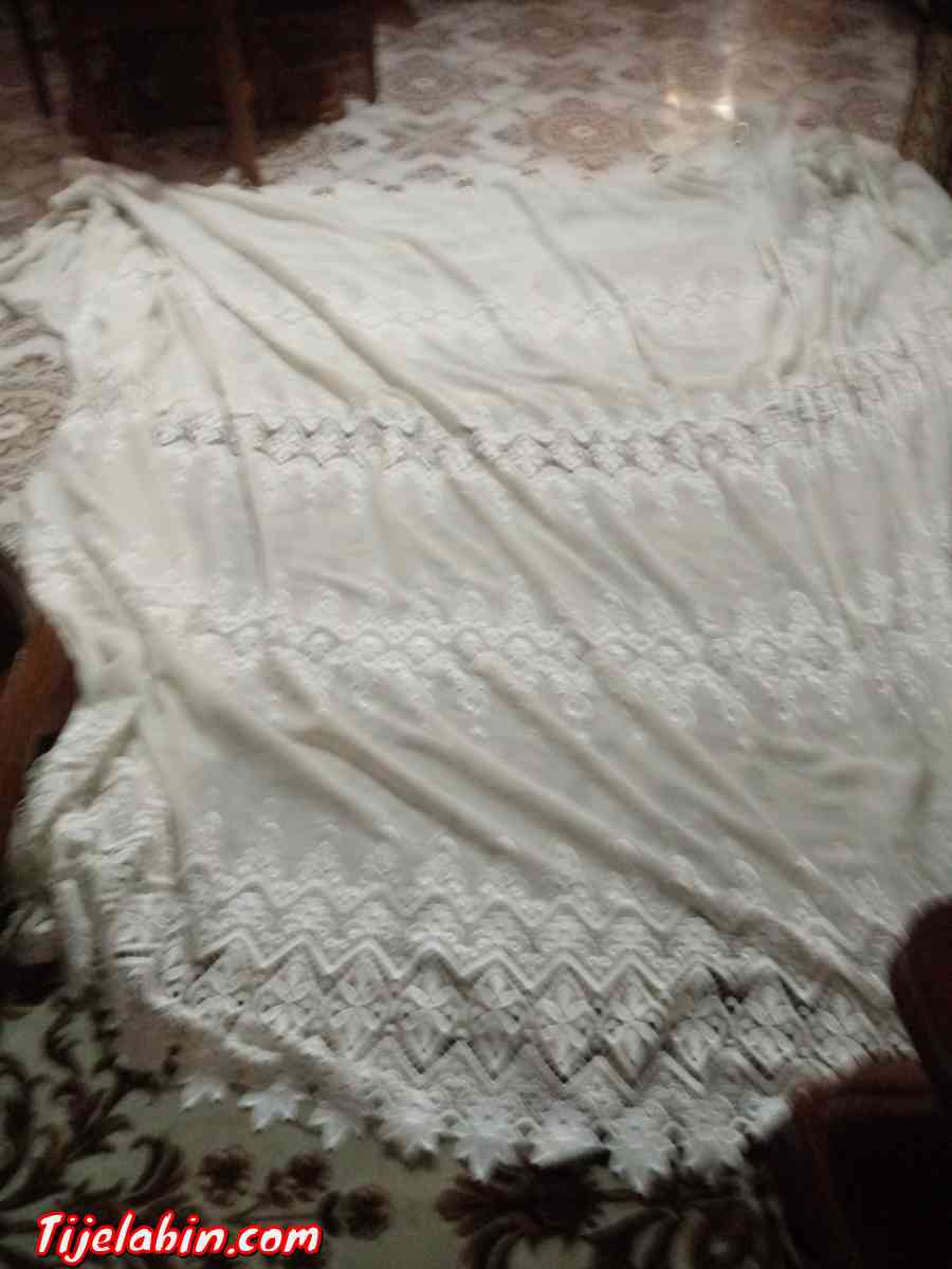 rideaux gipure 5m de largeur en tres bon etat - Adekar, Béjaïa - Tijelabin