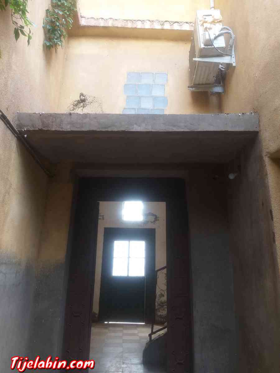 immeuble 2 appartement terrasse 3 locaux garage et  jardin - Sidi Bel Abbes, Sidi Bel Abbes - Tijelabin