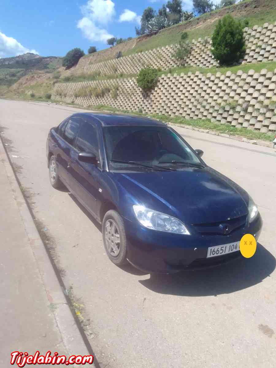 Honda civic - Menaceur, Tipaza - Tijelabin