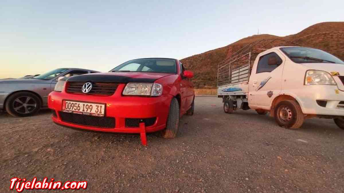 بلو سيارة polo - El Karma, Oran - Tijelabin