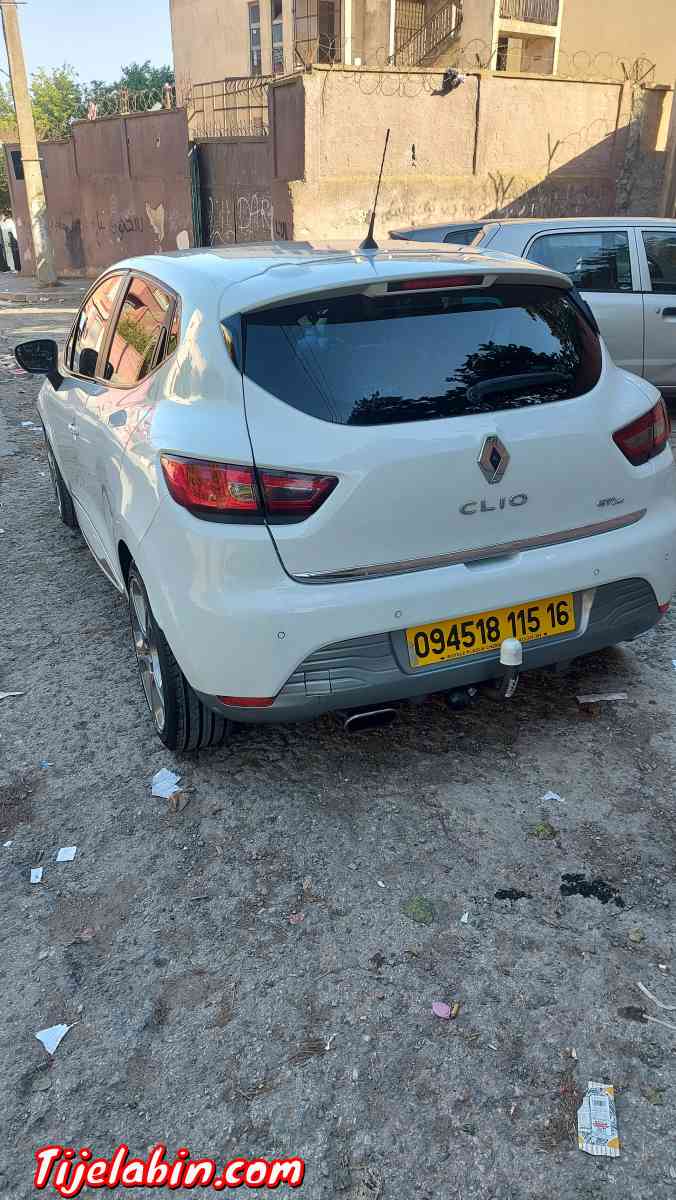 voiture - Bouzareah, Alger - Tijelabin