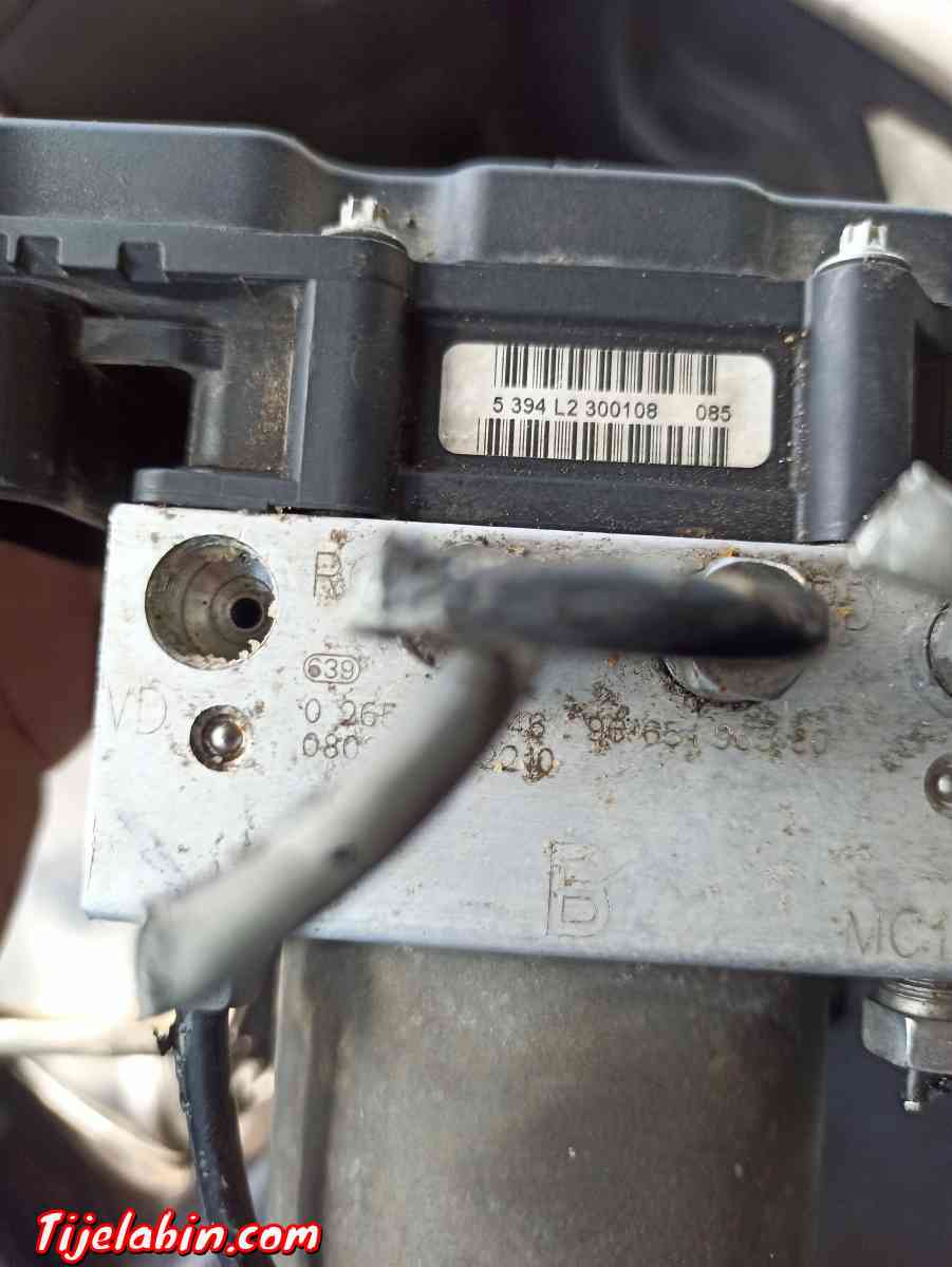 ٱبياس  موتور بيجو سيتروان HDi abs - Chettia, Chlef - Tijelabin